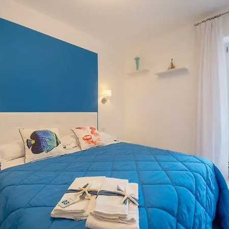 Caruso Sea View Gasthuis 2*