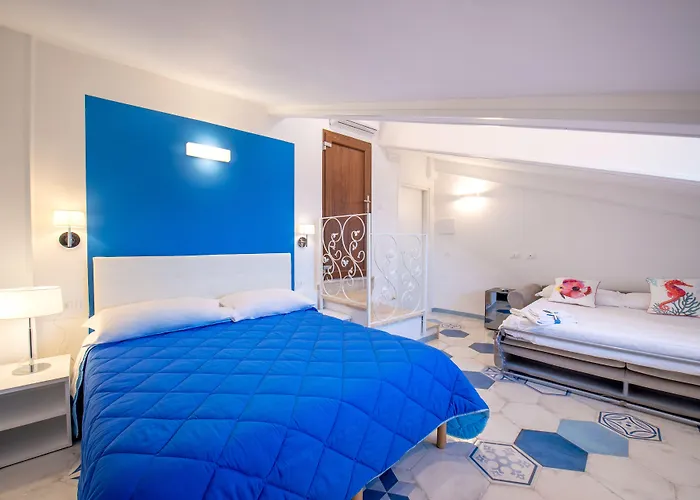 Caruso Sea View 3*